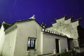 持续的定位之战同一个行业的不同企业对外界......《卓有成效的领导者》摘录